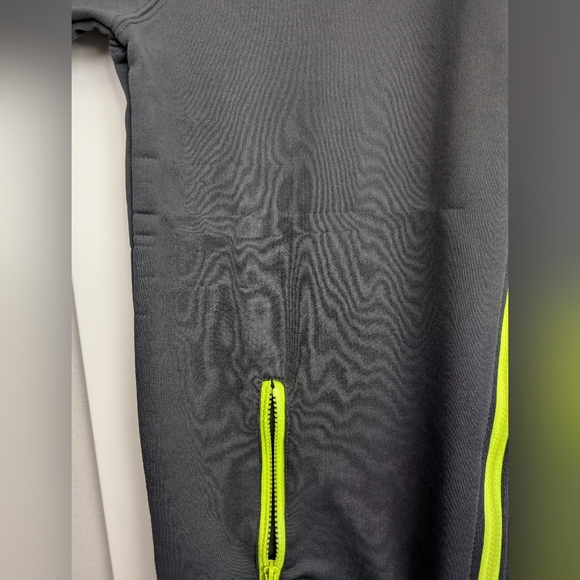 Men's Batman zip up sweater/jacket size large - Picture 5 of 7